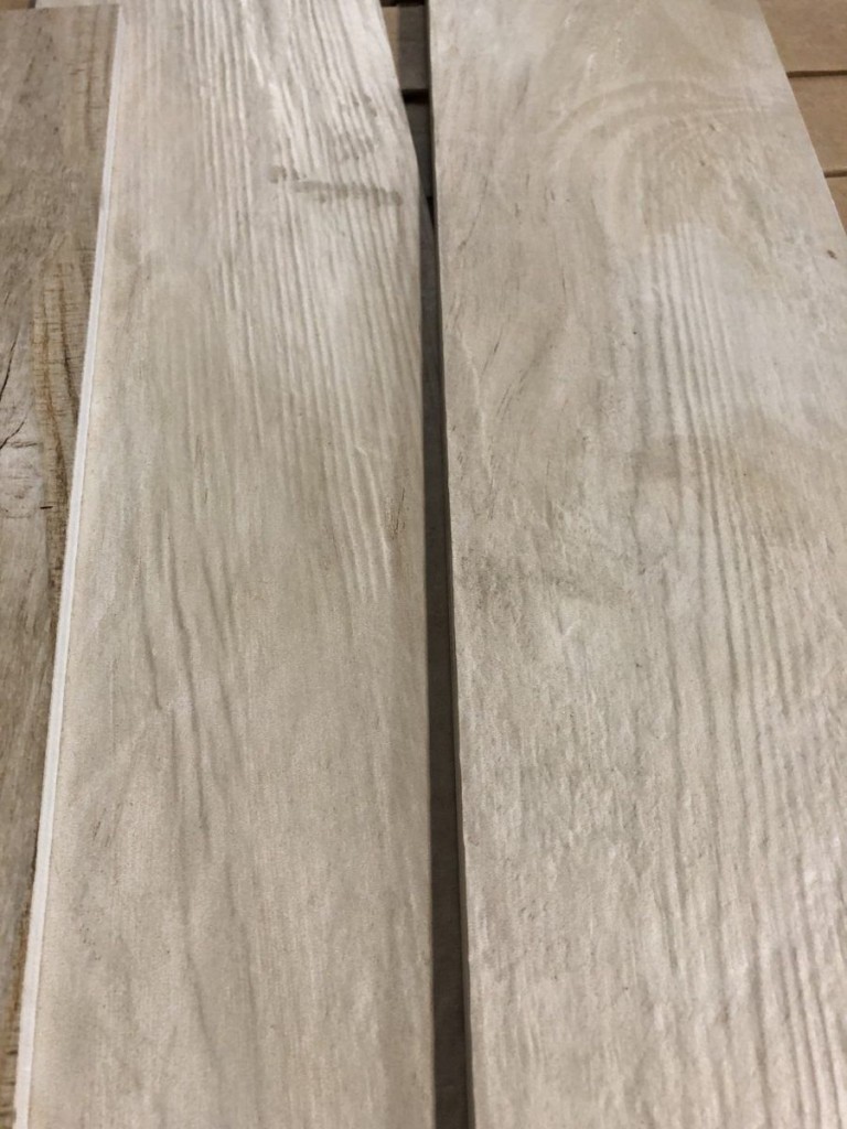 103 Backwood Country Oak Tile