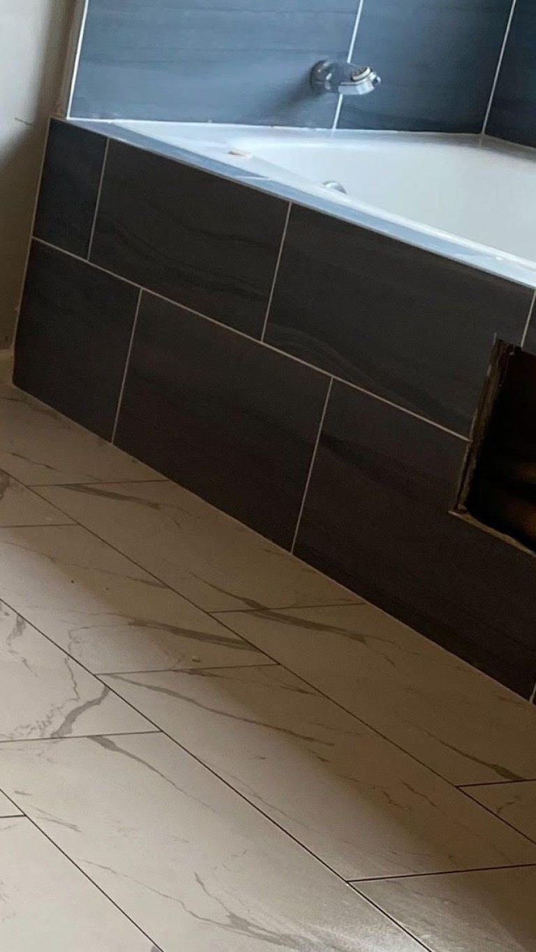 Bathroom Remodel marble/soft black